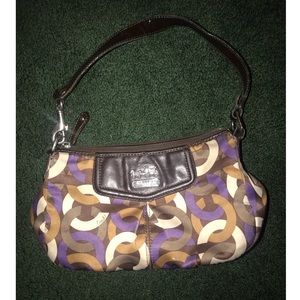 VINTAGE SMALL COACH PURSE!!!